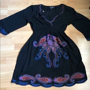 F21 dress with embroidered design. EUC. Size medium